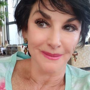 Meet your Posher, Kathy